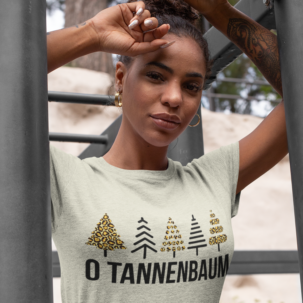 O Tannenbaum Leopard Print Christmas Tree T-shirt