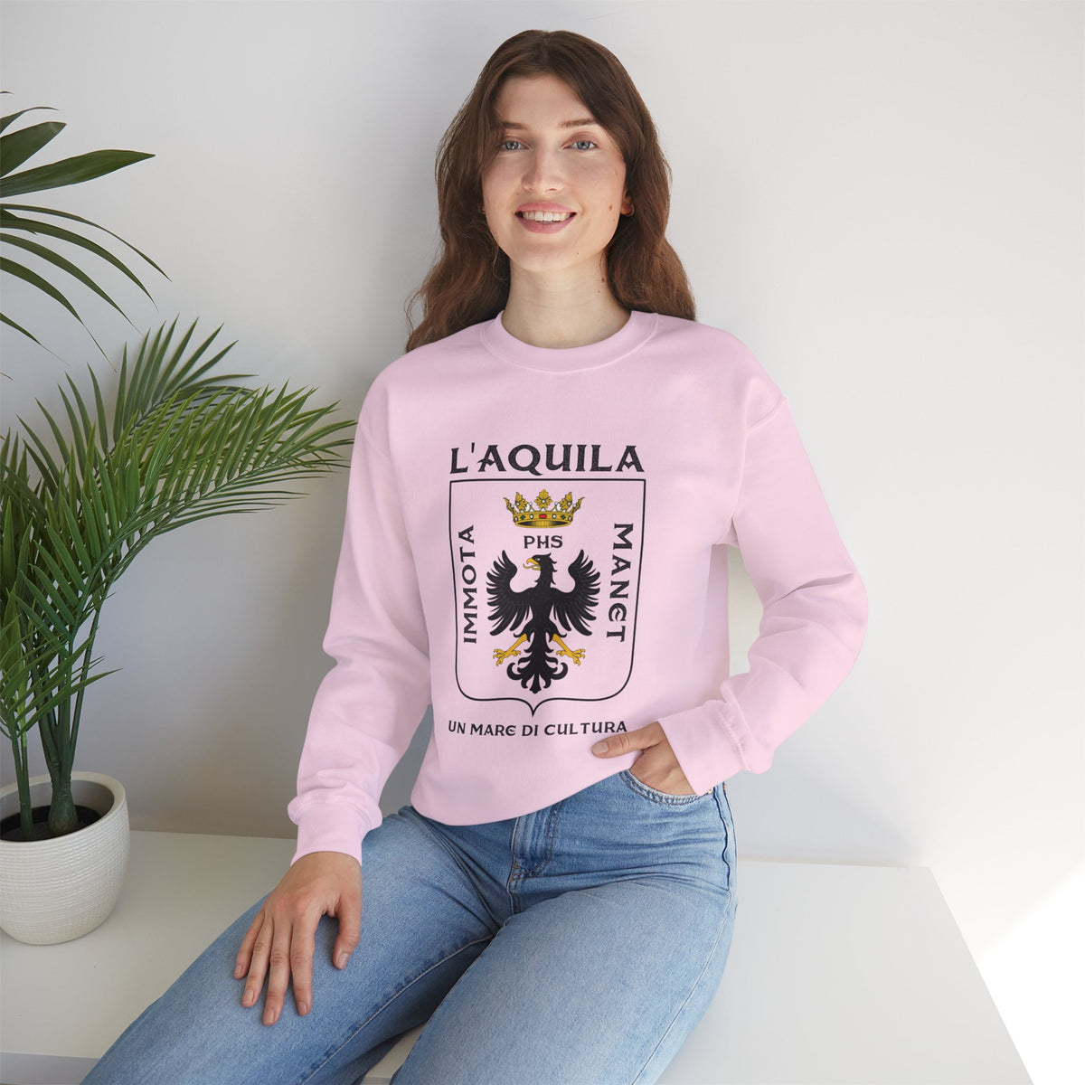 L'Aquila Italy Coat of Arms Shirt | Abruzzo Italian Travel Lover Gift | Unisex Heavy Blend™ Crewneck Sweatshirt