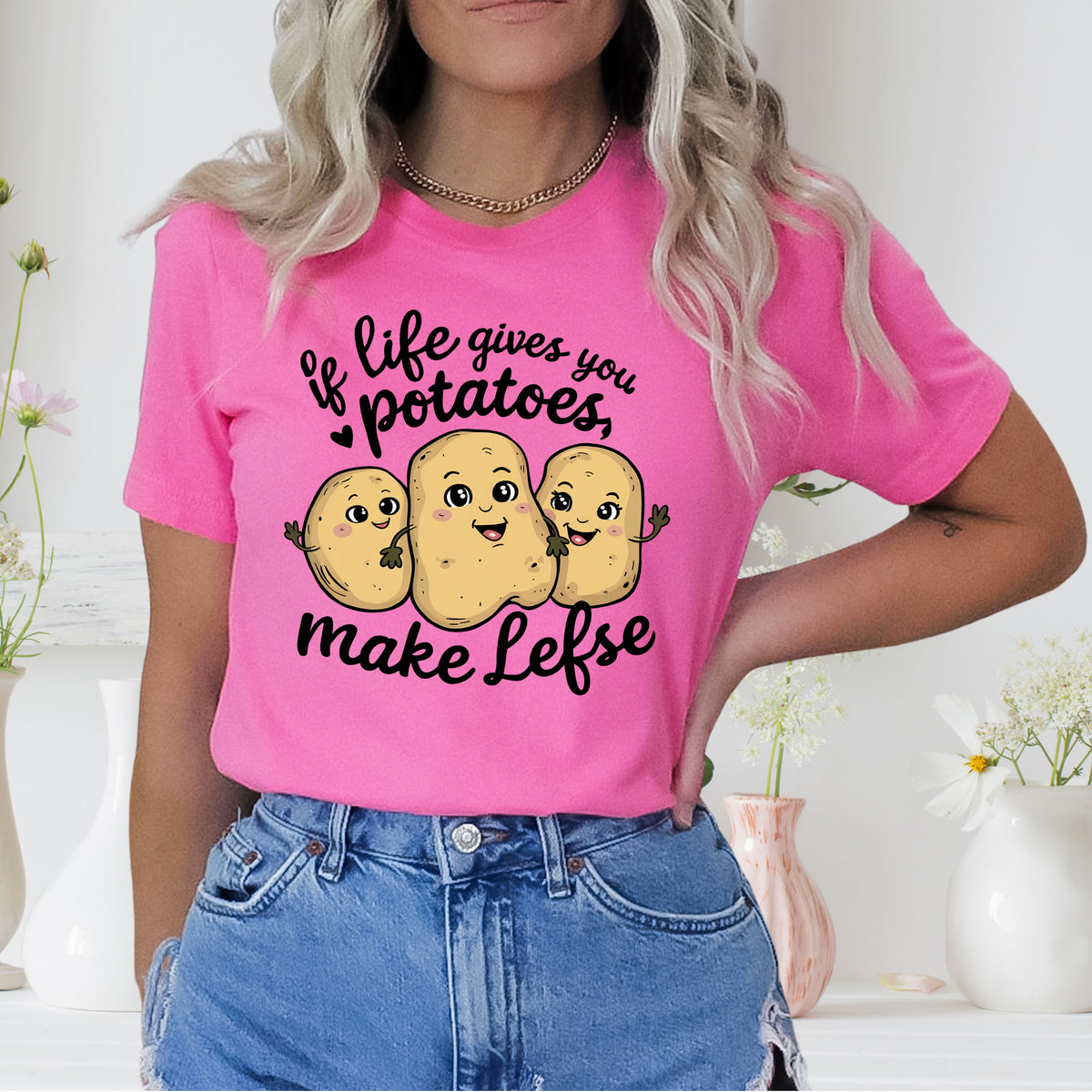 Cute Kawaii Minnesota Baking Shirt | If Life Gives You Potatoes Make Lefse T-shirt | Nordic Baking Gift |